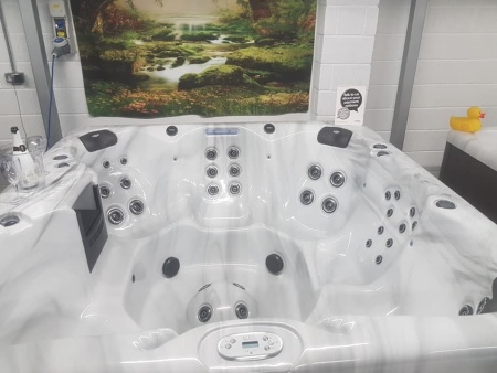 Спа бассейн Vita Spa Luxe